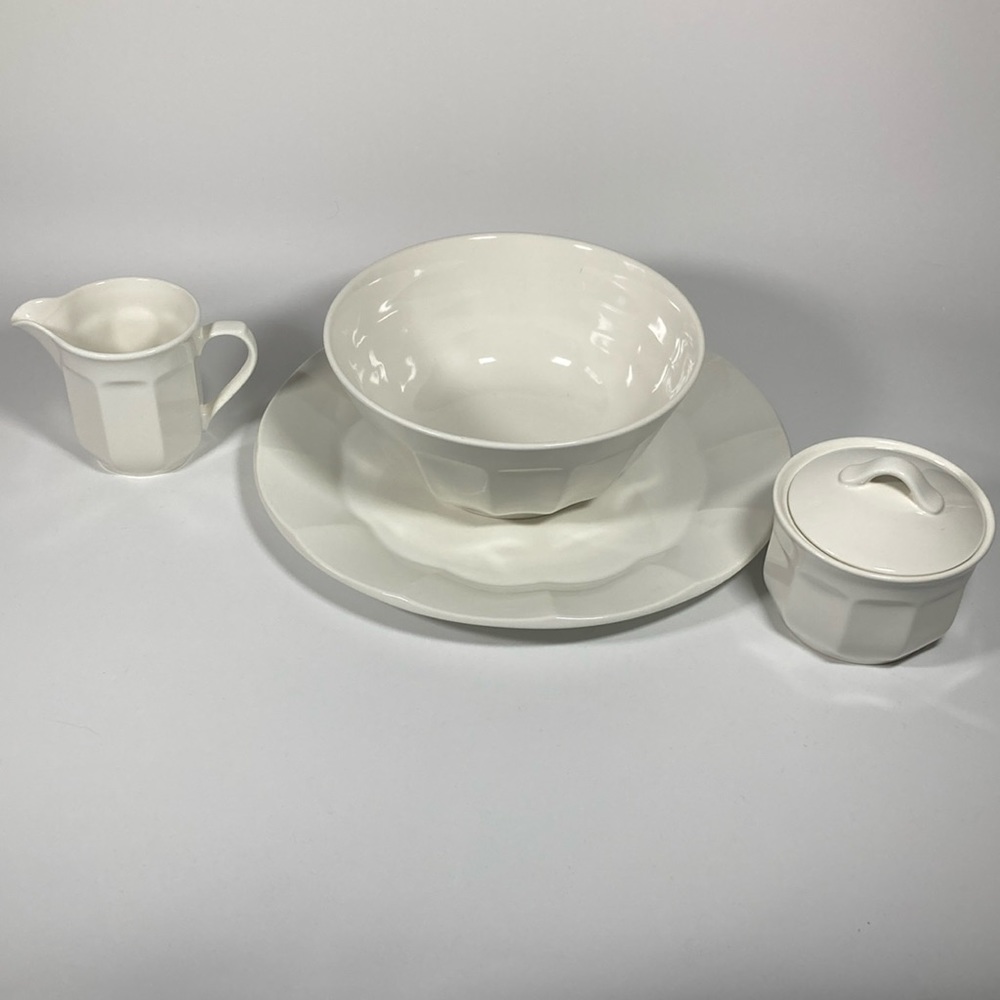 Ralph Lauren Stoneware Set